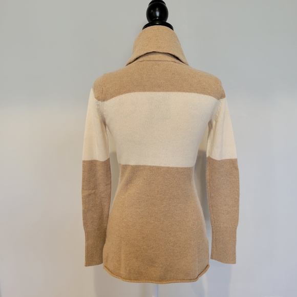 EUC Athleta Cashmere Sweater - Picture 5 of 10